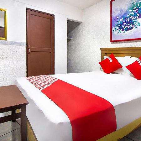 Oyo Hotel Brazil,Guadalajara,Estadio Jalisco Eksteriør billede