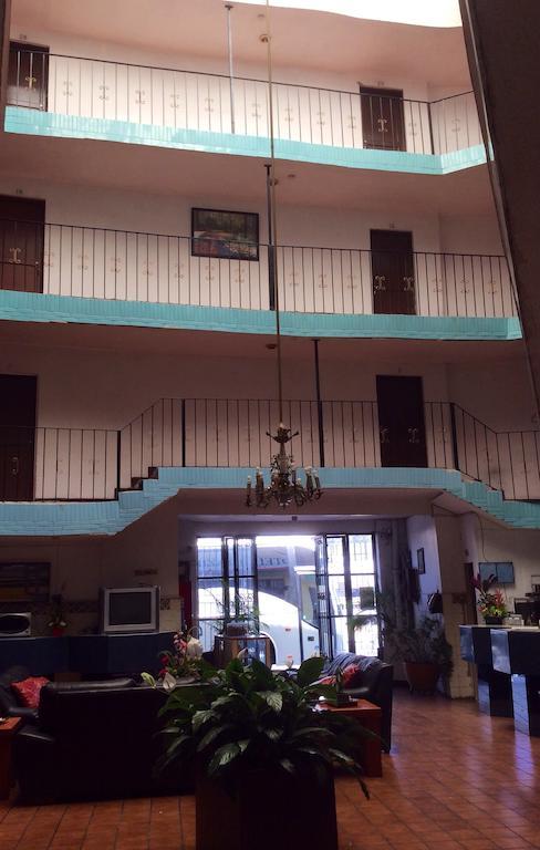 Oyo Hotel Brazil,Guadalajara,Estadio Jalisco Eksteriør billede