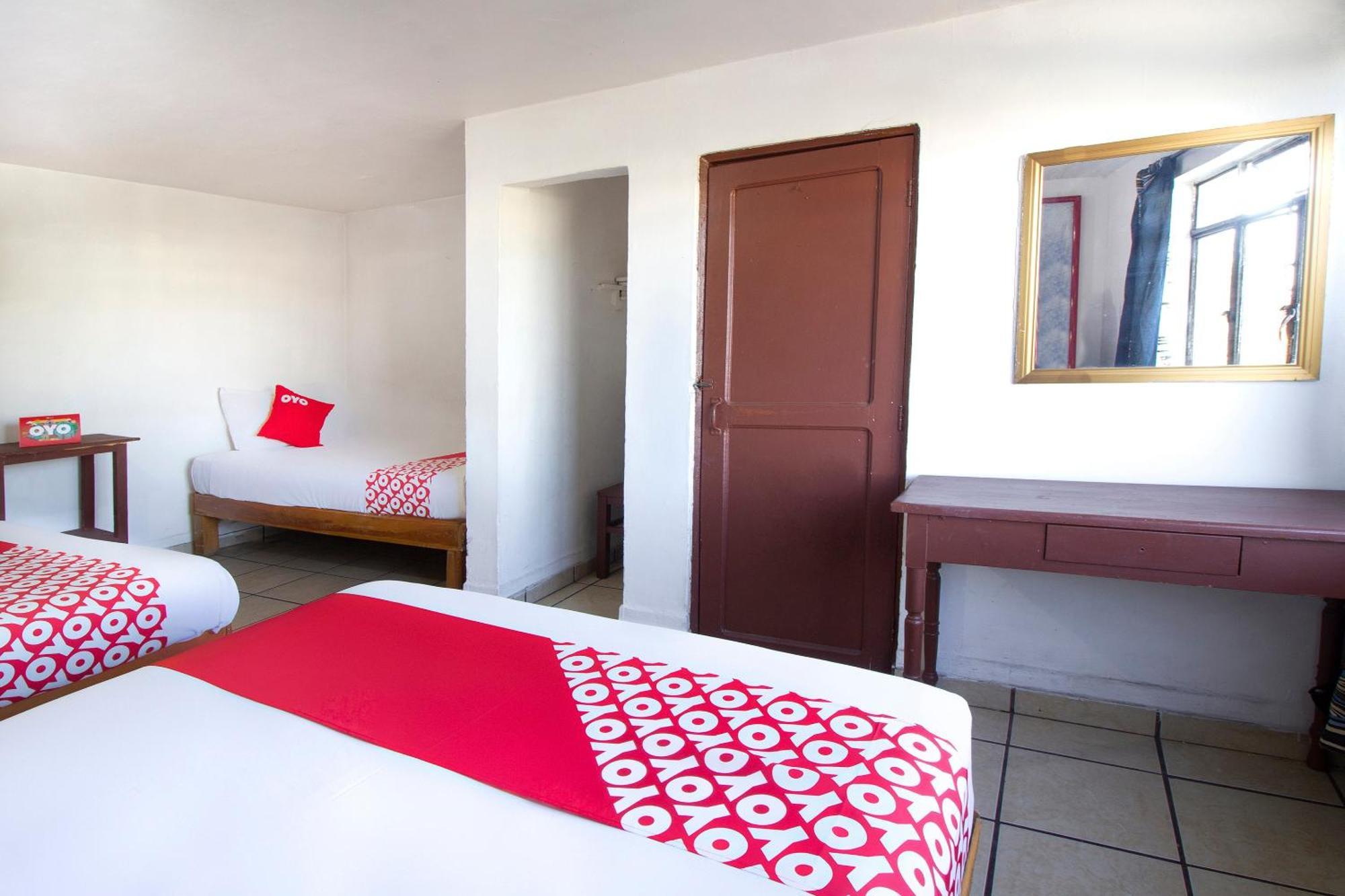 Oyo Hotel Brazil,Guadalajara,Estadio Jalisco Eksteriør billede