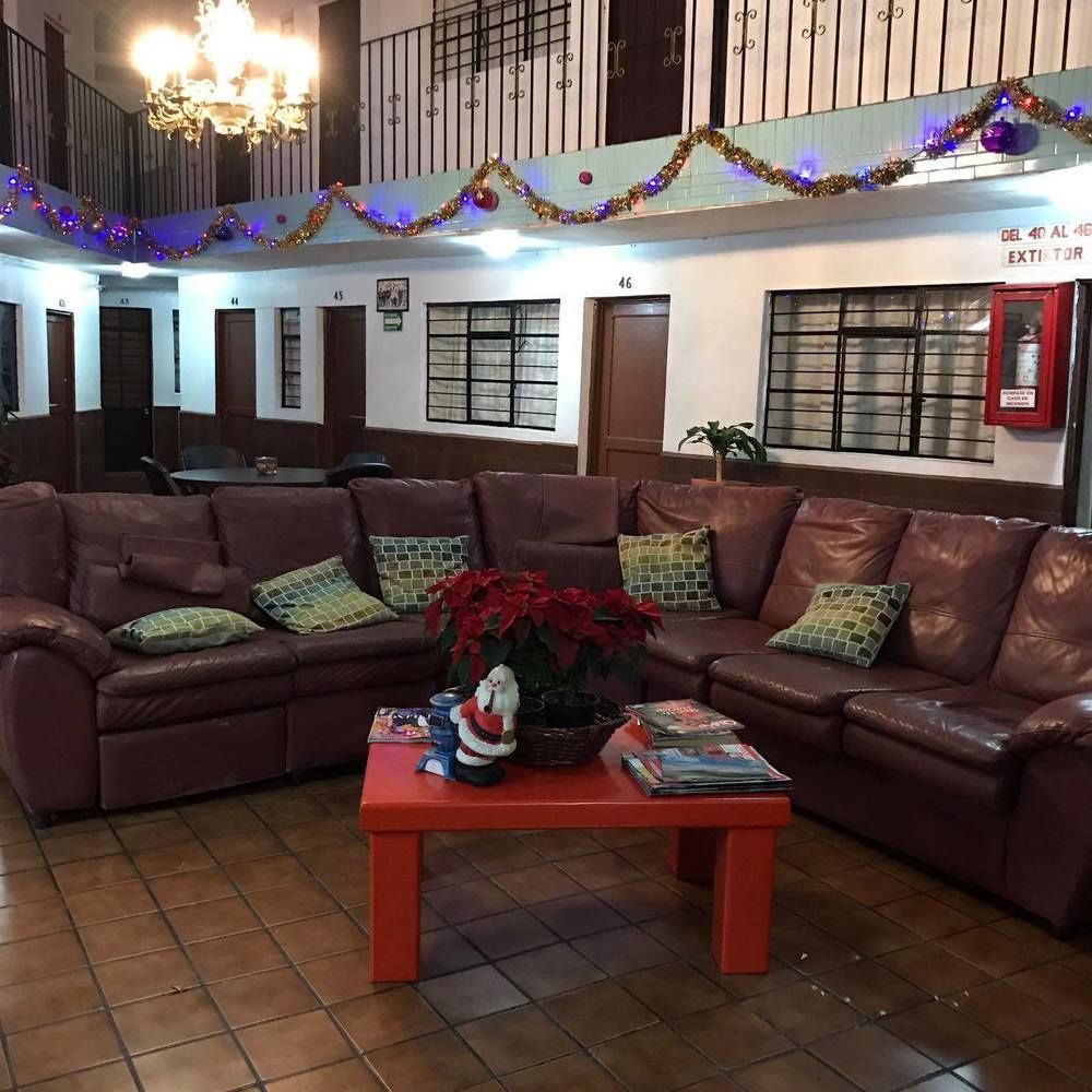 Oyo Hotel Brazil,Guadalajara,Estadio Jalisco Eksteriør billede